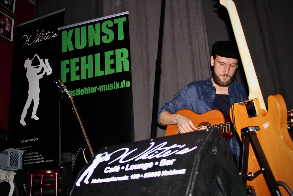 kunstfehler-konzert-live-musik-koblenz-whites-stadttuni-tonzimmer-vorstadt-gig-kneipe-rock-rap-crossover